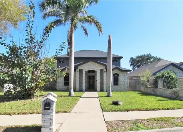Property at 2112 N J St, McAllen, TX, 78501, 4 beds, 2.5 baths, [object Object]