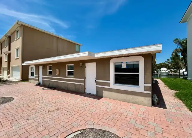 Property at 148 174th Ter E Unit B, Redington Shores, FL, 33708, 2 beds, 1 bath, [object Object]