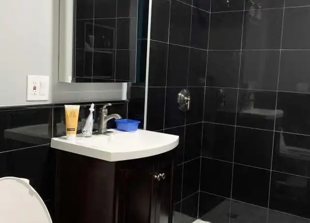 Property at 121 Hillside St, Roxbury, MA, 02120, 4 beds, 1 bath, [object Object]