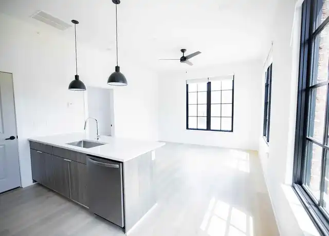 Property at The Mill District - 175 Tracy St, Athens, GA, 30601, 1-2 bed, 1-2.5 bath, [object Object]