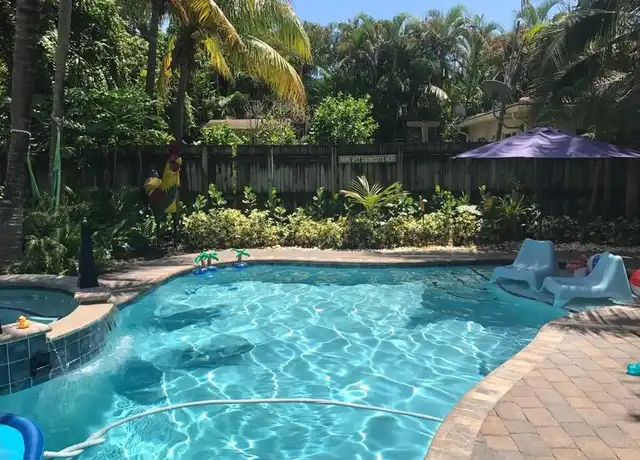 Property at 1334 NE 16th Ave Unit REAR, Fort Lauderdale, FL, 33304, 2 beds, 2 baths, [object Object]