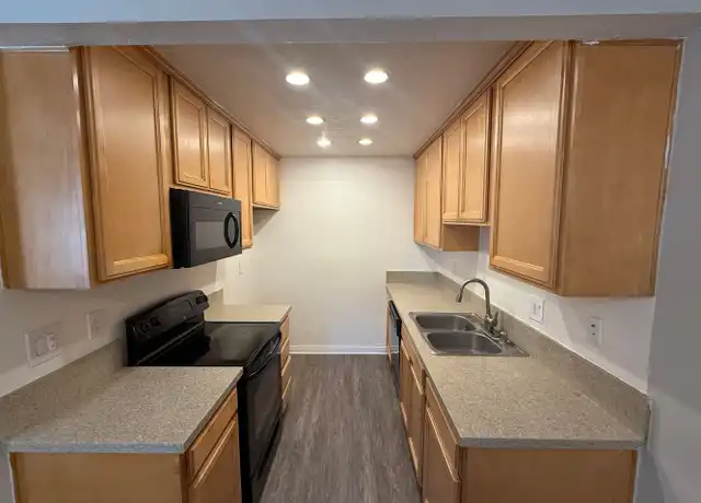 Property at 805 W Stevens Ave Unit 801-01, Santa Ana, CA, 92707, 3 beds, 2 baths, [object Object]
