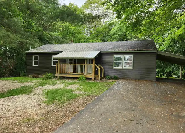 Property at 14 Bay St, Claremont, NH, 03743, 1 bed, 1 bath, [object Object]