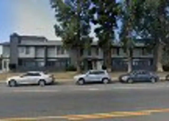 Property at 2311 Planz Rd, Bakersfield, CA, 93304, 2 beds, 1.5 baths, [object Object]