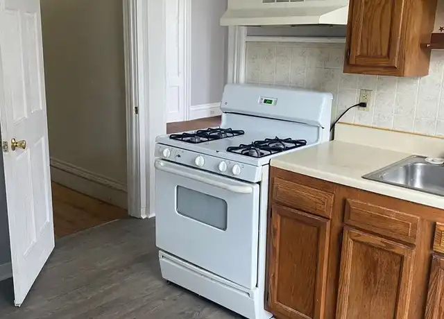 Property at 240 W Main St Unit 4, Palmyra, NY, 14522, 1 bed, 1 bath, [object Object]