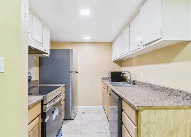 Property at 5224 N 42nd Ln, Phoenix, AZ, 85019, 2 beds, 1.5 baths, [object Object]