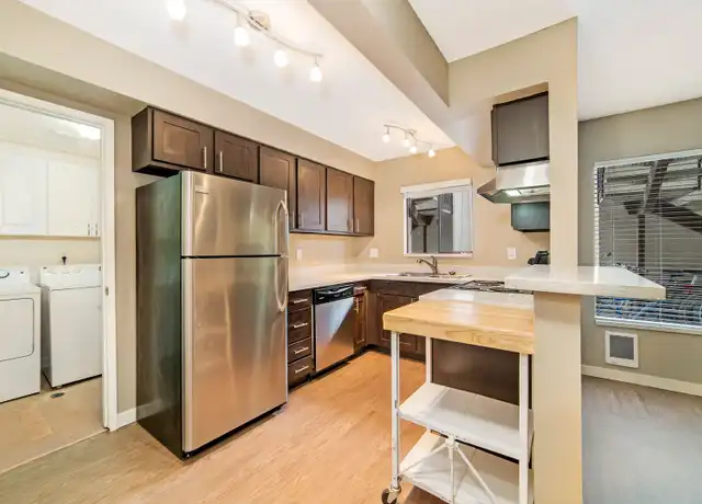 Property at 3036 60th Ave SW Unit 3036-2, Seattle, WA, 98116, 2 beds, 1 bath, [object Object]