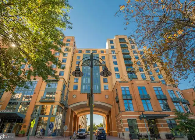 Property at 2720 S Arlington Mill Dr #305, Arlington, VA, 22206, 1 bed, 1 bath, [object Object]