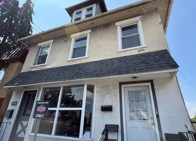 Property at 388 W Lancaster Ave, Wayne, PA, 19087, 1 bed, 1 bath, [object Object]