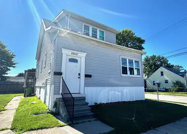 Property at 29447 Kelly Rd, Roseville, MI, 48066, 3 beds, 1 bath, [object Object]