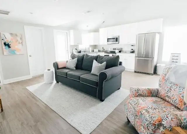 Property at 402 33rd St, Virginia Beach, VA, 23451, 3 beds, 2 baths, [object Object]