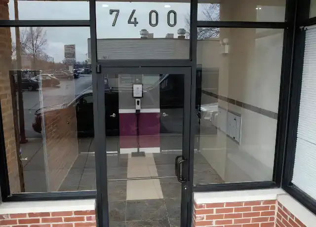 Property at 7400 S Stony Island Ave, Chicago, IL, 60649, 3 beds, 2 baths, [object Object]