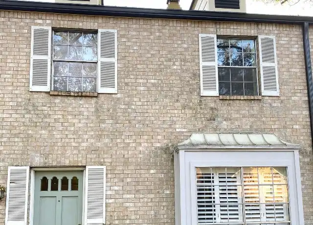 Property at 6473 Hart Ln, Austin, TX, 78731, 3 beds, 2.5 baths, [object Object]