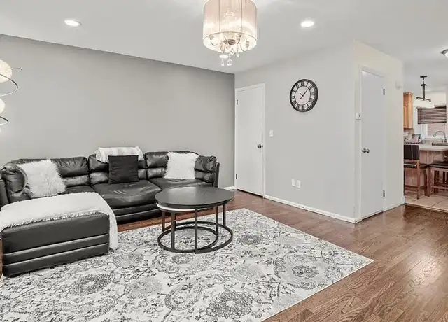 Property at 133 Seemans Ln #7, Milford, CT, 06460, 2 beds, 1.5 baths, [object Object]