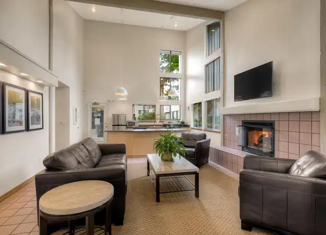 Property at Inglewood Forest - 16636 Juanita Dr NE, Kenmore, WA, 98028, 1-2 bed, 1-2 bath, [object Object]