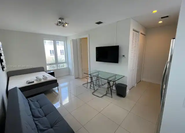 Property at 6423 NW 105th Ct Unit Studio, Doral, FL, 33178, 0 beds, 1 bath, [object Object]