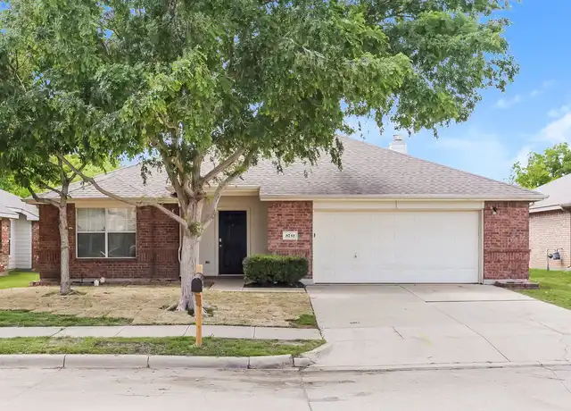 Property at 5741 Lionfish Way, Fort Worth, TX, 76131, 4 beds, 2 baths, [object Object]