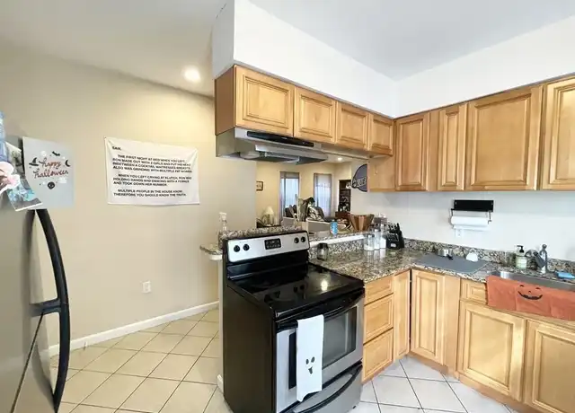 Property at 25 Sudan St #2, Boston, MA, 02125, 3 beds, 1 bath, [object Object]