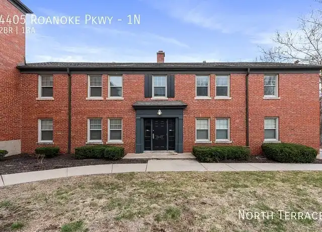 Property at Drake - 4439 Roanoke Pkwy, Kansas City, MO, 64111, 1 bed, 1 bath, [object Object]