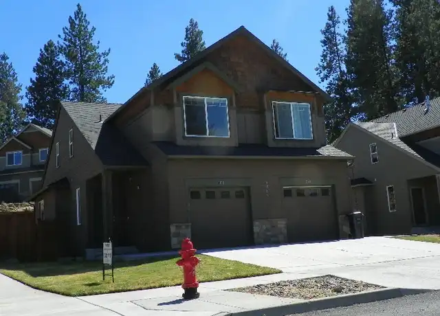 Property at 1264 SW Silver Lake Blvd Unit 200, Bend, OR, 97702, 2 beds, 2.5 baths, [object Object]