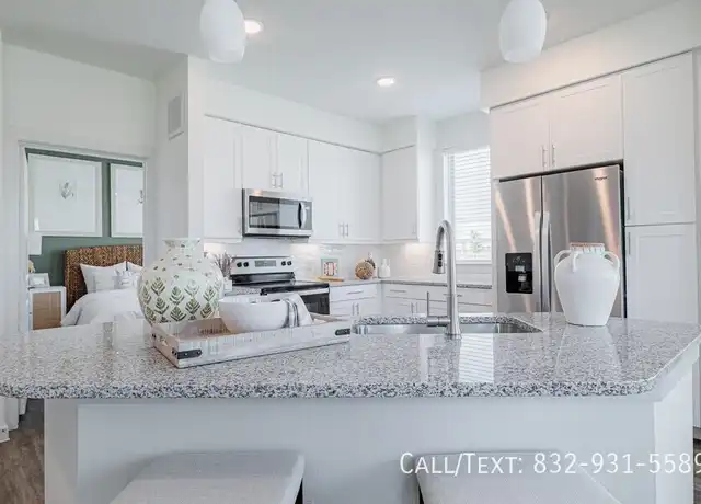 Property at 5688 Gessner Rd Unit WO2, Houston, TX, 77041, 2 beds, 2 baths, [object Object]