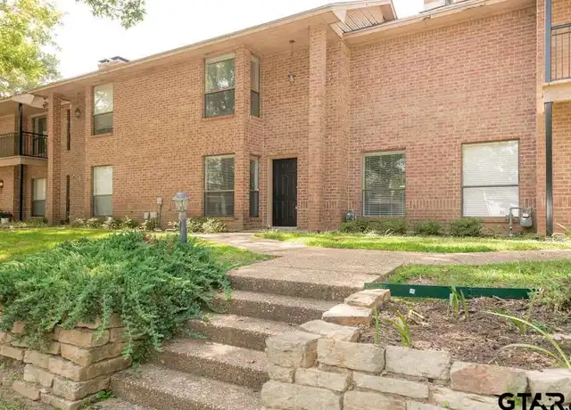 Property at 5909 Hollytree Dr, Tyler, TX, 75703, 2 beds, 2 baths, [object Object]