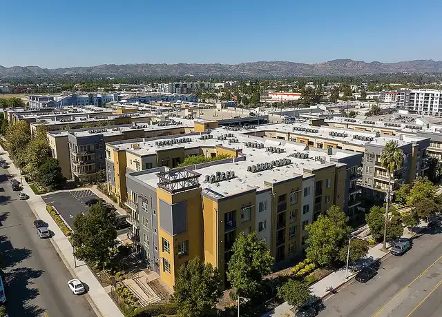 Property at Reveal - 21201 Kittridge St, Woodland Hills, CA, 91303, 1-3 bed, 1-2 bath, [object Object]
