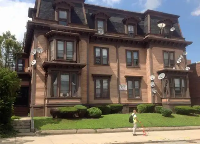 Property at 100 Waterman St Unit 8, Providence, RI, 02906, 3 beds, 1 bath, [object Object]