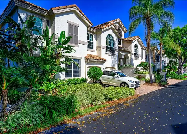 Property at 133 Colonade Cir, Naples, FL, 34103, 3 beds, 3.5 baths, [object Object]