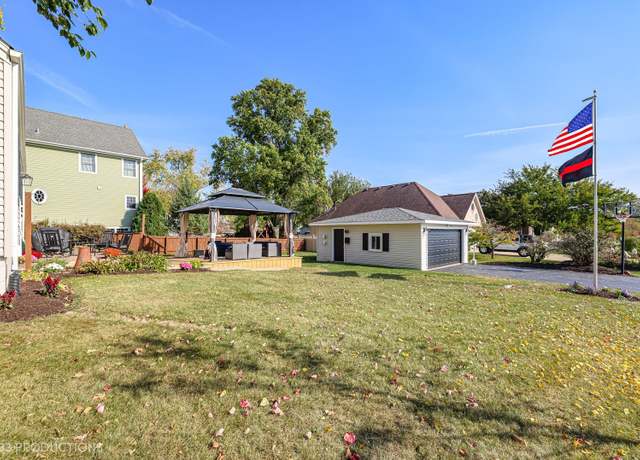 Photo of 155 S Locust St, Frankfort, IL 60423