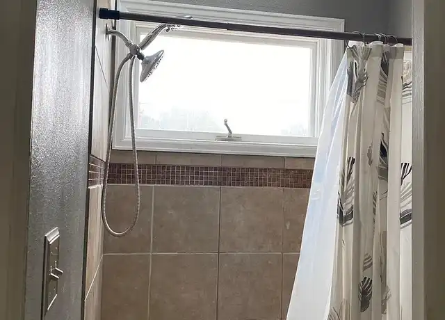 Property at 1629 Spruce St Unit 4, Boulder, CO, 80302, 1 bed, 1 bath, [object Object]