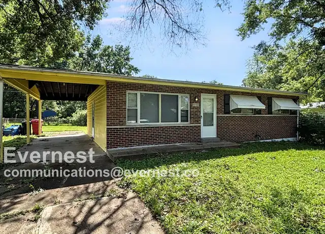 Property at 9732 Glen Owen Dr, Saint Louis, MO, 63136, 3 beds, 2 baths, [object Object]