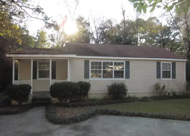Property at 1614 Beauford Pl, Valdosta, GA, 31602, 3 beds, 1 bath, [object Object]