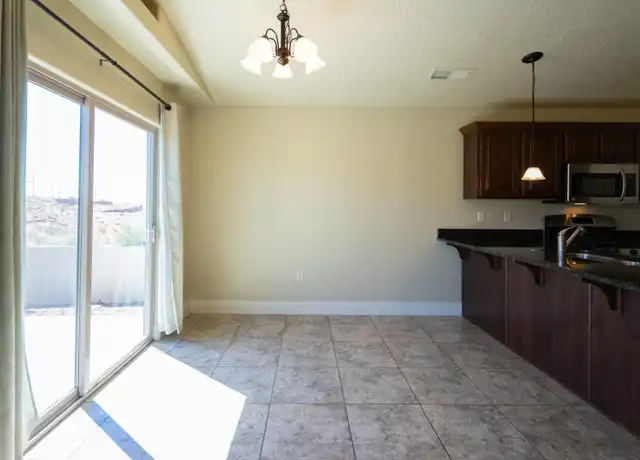 Property at 2031 E Colorado Dr #403, Saint George, UT, 84770, 3 beds, 2 baths, [object Object]