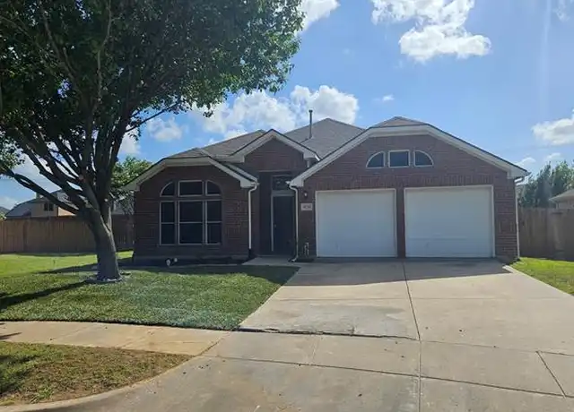 Property at 8230 San Jose St, Arlington, TX, 76002, 4 beds, 2 baths, [object Object]