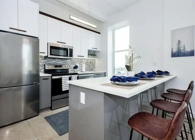 Property at 880 Bergen Ave, Jersey City, NJ, 07306, 1 bed, 1 bath, [object Object]