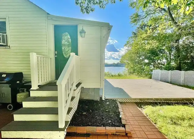 Property at 119 Babcock Ave Unit 2, Weymouth, MA, 02191, 1 bed, 1 bath, [object Object]