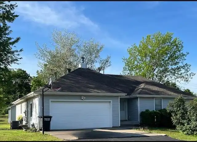 Property at 14056 E No Horse Rd, Nevada, MO, 64772, 3 beds, 2 baths, [object Object]