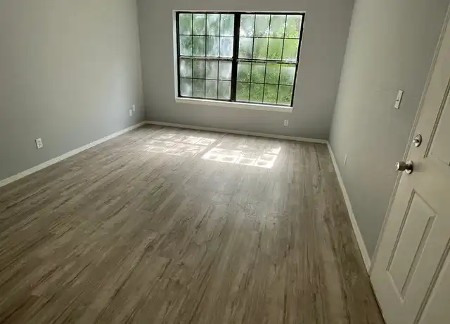 Property at 1450 Herschend Ln, Branson, MO, 65616, 1 bed, 1 bath, [object Object]