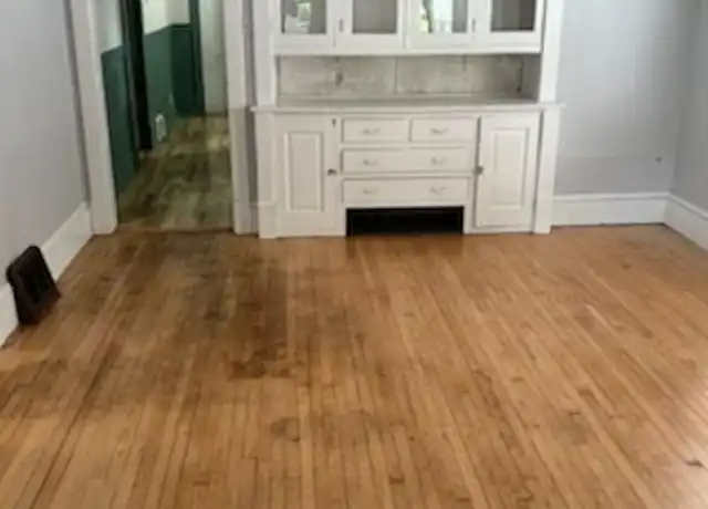 Property at 3071 S Wentworth Ave, Milwaukee, WI, 53207, 2 beds, 1 bath, [object Object]