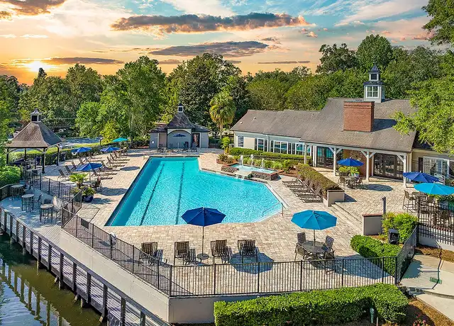 Property at MAA Oak Grove - 1900 Centre Pointe Blvd, Tallahassee, FL, 32308, 1-3 bed, 1-2 bath, [object Object]