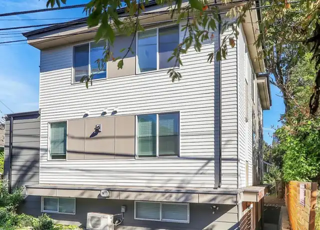 Property at 4709 8th Ave NE Unit A, Seattle, WA, 98105, 8 beds, 2.5 baths, [object Object]