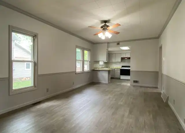 Property at 1127 Maple Row, Elkhart, IN, 46514, 2 beds, 1 bath, [object Object]