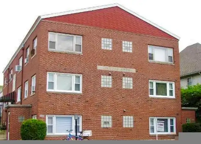 Property at 306 W Hill St Unit 4, Champaign, IL, 61820, 1 bed, 1 bath, [object Object]