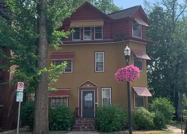 Property at 707 Broadway N Unit 2, Fargo, ND, 58102, 1 bed, 1 bath, [object Object]