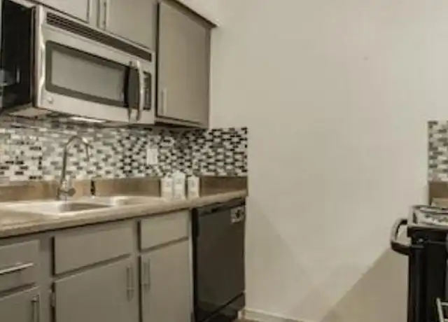 Property at 1721 E Frankford Rd, Carrollton, TX, 75007, 1 bed, 1 bath, [object Object]