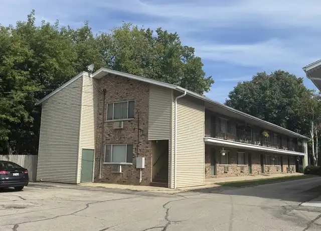 Property at 1138 E Walnut St Unit B, Green Bay, WI, 54301, 1 bed, 1 bath, [object Object]
