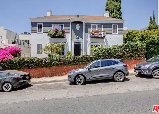 Property at 965 N Doheny Dr Unit 1/2, West Hollywood, CA, 90069, 1 bed, 1 bath, [object Object]