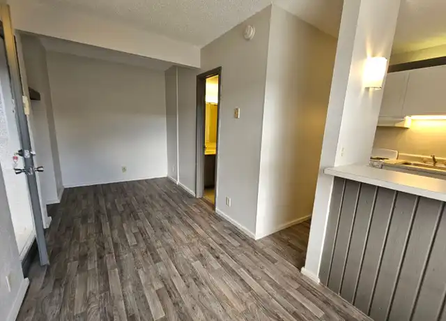 Property at 3009 12th Ave SW #205, Cedar Rapids, IA, 52404, 0 beds, 1 bath, [object Object]