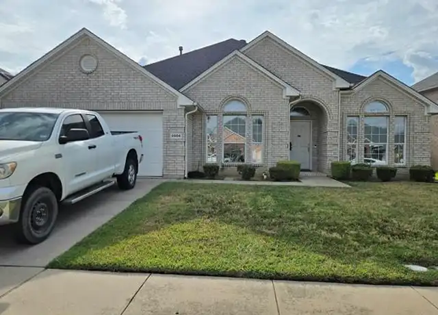 Property at 6504 Fannin Farm Way, Arlington, TX, 76001, 4 beds, 2 baths, [object Object]